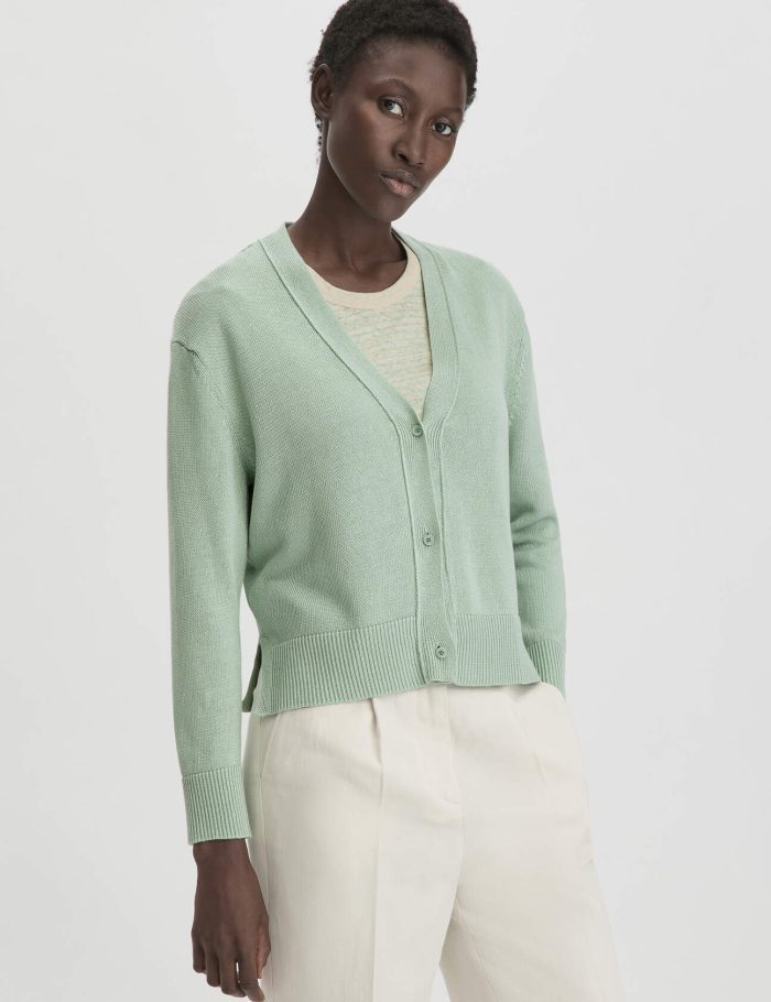 hessnatur Damen Strick Jacke Relaxed aus Bio-Baumwolle mit Leinen - grün hessnatur Damen Strick Jacke Relaxed aus Bio-Baumwolle mit Leinen - grün