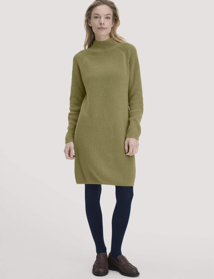 hessnatur Damen Strick Kleid Regular aus Bio-Baumwolle - grün hessnatur Damen Strick Kleid Regular aus Bio-Baumwolle - grün