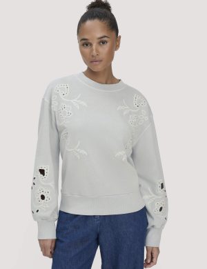 hessnatur Damen Sweatshirt Relaxed BETTER RECYCLING aus Bio-Baumwolle - blau