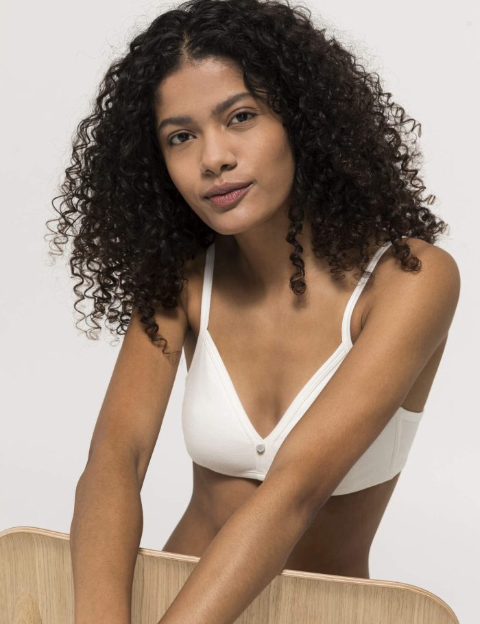 hessnatur Damen Triangel BH bügellos COTTON FEEL aus Bio-Baumwolle - weiß