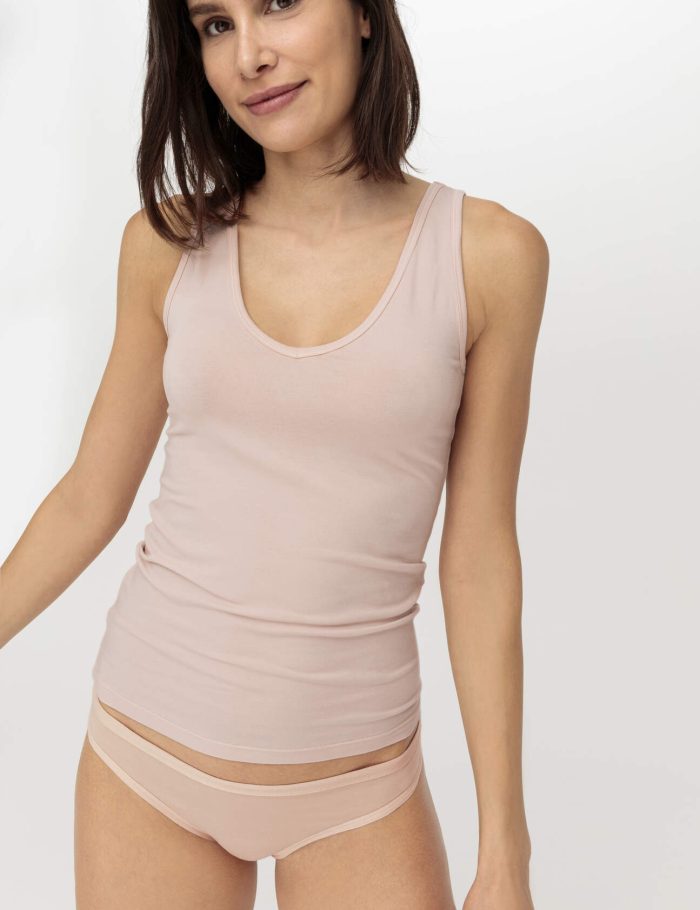 hessnatur Damen V-Neck Tanktop PURE BALANCE aus Bio-Baumwolle und TENCEL™ Modal - rosa