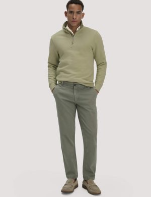 hessnatur Herren Chino LENN Regular aus Bio-Baumwolle - grün