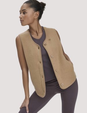 hessnatur Loungewear Fleece Weste Relaxed ACTIVE LIGHT aus Bio-Baumwolle - braun