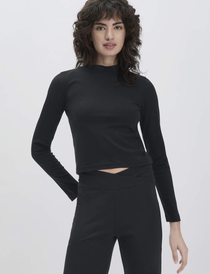 hessnatur Loungewear Longsleeve Fitted ACTIVE LIGHT aus Bio-Baumwolle