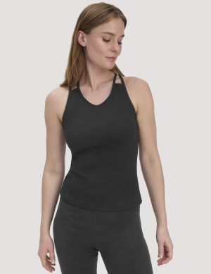 hessnatur Loungewear Top Fitted ACTIVE COMFORT aus Bio-Baumwolle