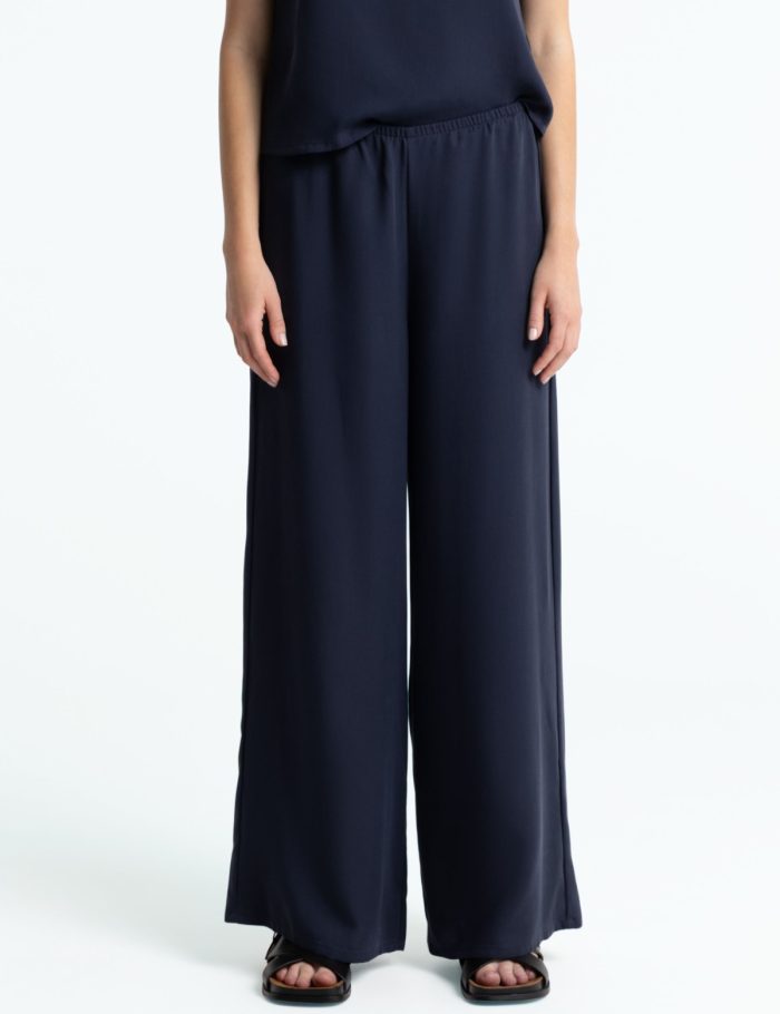 Hose Taniya Blau