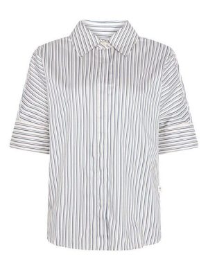KnowledgeCotton Apparel Satinbluse mit kurzen Ärmeln ISLET aus Bio-Baumwolle