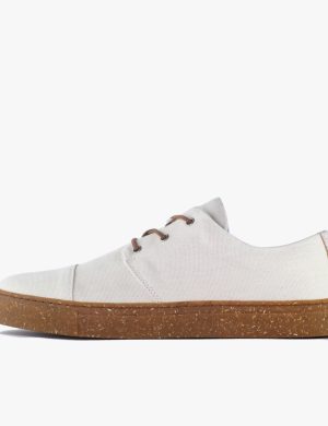 58 Sail White
