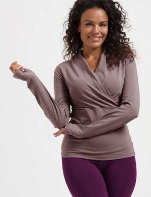 Urban Goddess Ishtar Yoga Langarmshirt